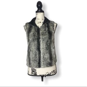 Saks Fifth Avenue 5/48 SZ XS faux fur vest
